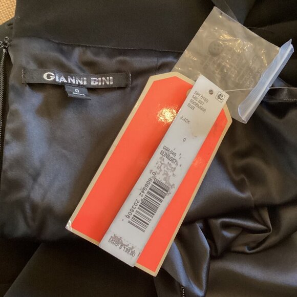 Gianni Bini NWT Black Off-Shoulder Cocktail Dress Size 0 Party - Picture 2 of 11